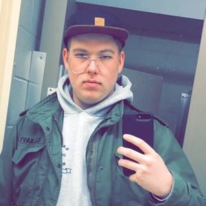 Meet your Posher, Jake